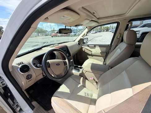 Used 2008 Ford Explorer Eddie Bauer image 14