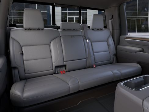 New 2026 GMC Sierra 2500 SLT w/ SLT Premium Package AWD/4WD image 17
