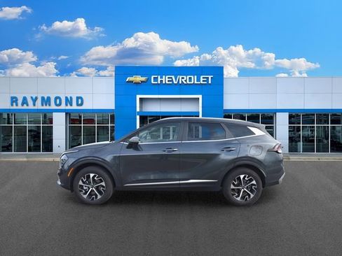 Used 2024 Kia Sportage EX AWD/4WD image 7