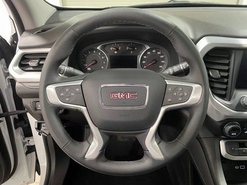 Used 2023 GMC Acadia SLT w/ Trailering Package AWD/4WD image 14