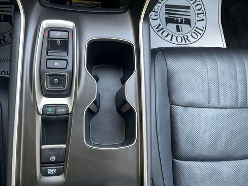 Certified 2021 Honda Accord Touring image 19
