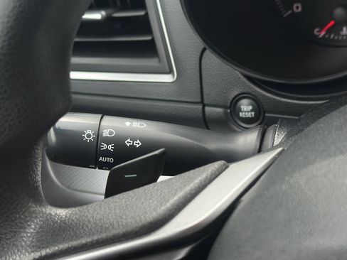 Used 2018 Subaru Legacy 2.5i image 13