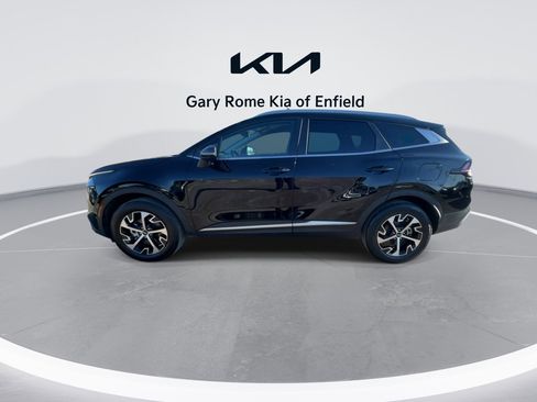 Used 2024 Kia Sportage EX image 5