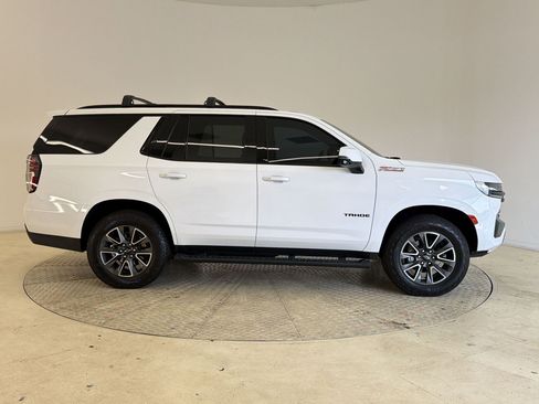 Used 2024 Chevrolet Tahoe Z71 w/ Z71 Off-Road Package AWD/4WD image 8
