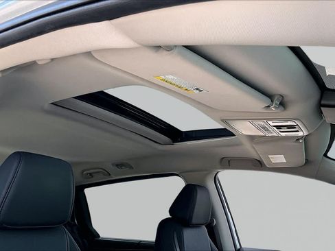 Certified 2025 Honda Odyssey EX-L image 13