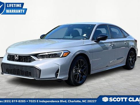 Used 2025 Honda Civic Sport image 3