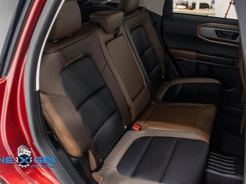 Used 2025 Ford Bronco Sport Outer Banks w/ Outer Banks Tech Package+ image 35