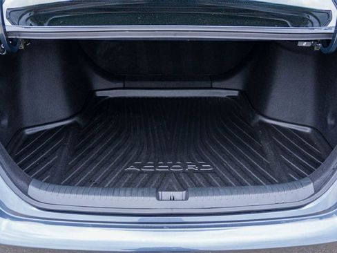 Certified 2025 Honda Accord LX image 19