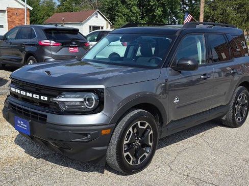 Certified 2021 Ford Bronco Sport Outer Banks w/ Outer Banks Package image 2