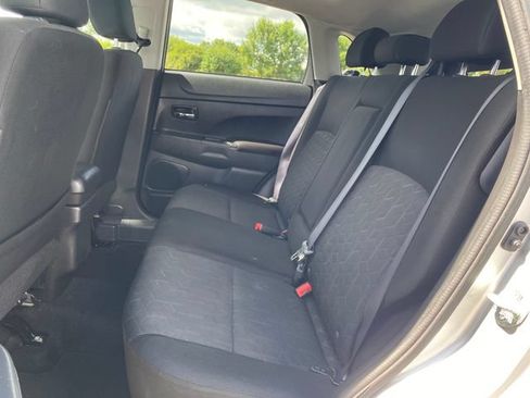 Used 2022 Mitsubishi Outlander Sport SE AWD/4WD image 16