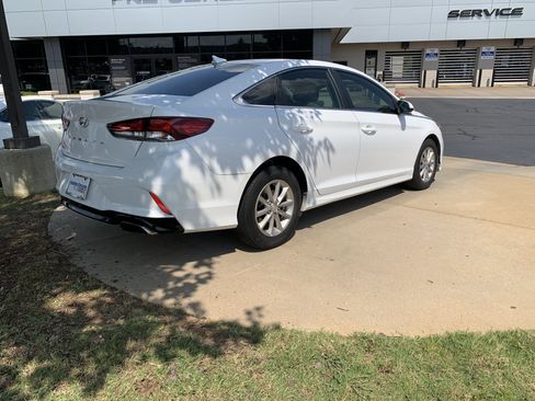 Used 2019 Hyundai Sonata SE FWD image 10