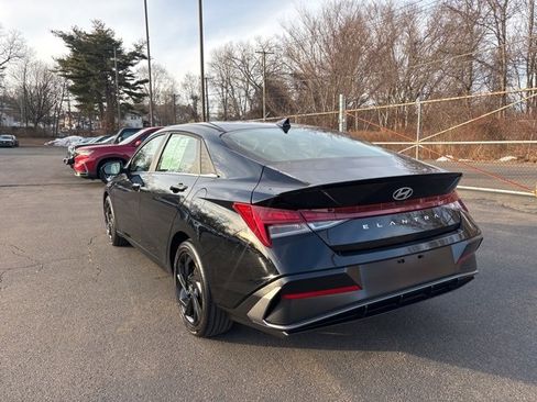 Certified 2026 Hyundai Elantra SEL Sport w/ Cargo Package image 4