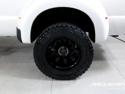 Used 2015 Ford F450 Platinum image 31