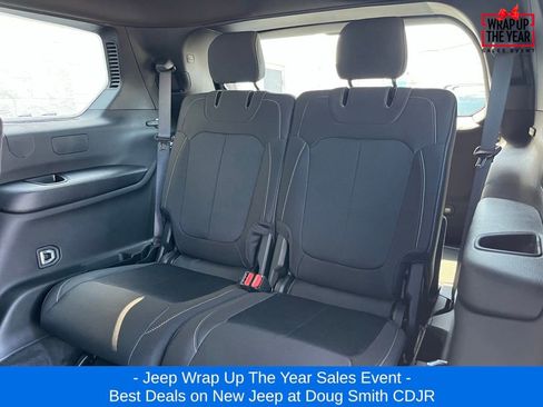 New 2025 Jeep Grand Cherokee L Laredo w/ Trailer Tow Package image 26