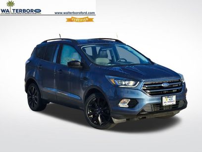 Used 2018 Ford Escape SE w/ SE Sport Appearance Package