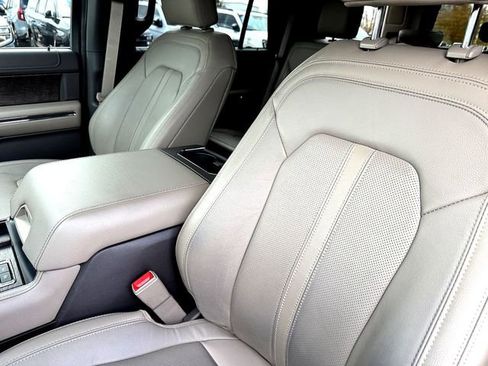 Used 2020 Ford Expedition Limited w/ Texas Edition Package image 10