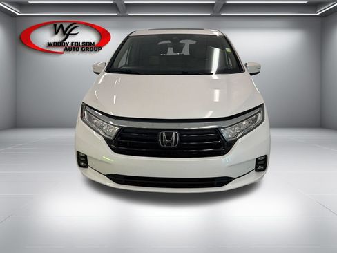 Used 2024 Honda Odyssey Elite image 2