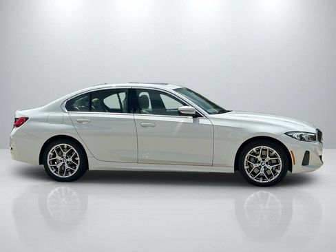 Used 2025 BMW 330i Sedan RWD image 4