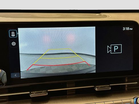 Used 2025 Hyundai Kona SEL AWD/4WD image 23