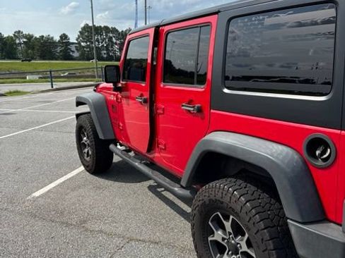 Used 2016 Jeep Wrangler Unlimited Sport w/ Quick Order Package 24S AWD/4WD image 4