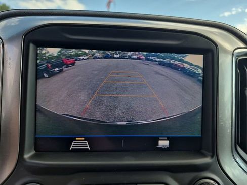 Used 2020 Chevrolet Silverado 1500 LT w/ Trailering Package AWD/4WD image 30