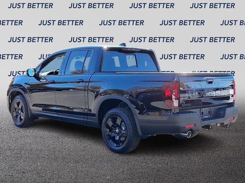 New 2026 Honda Ridgeline Black Edition image 3