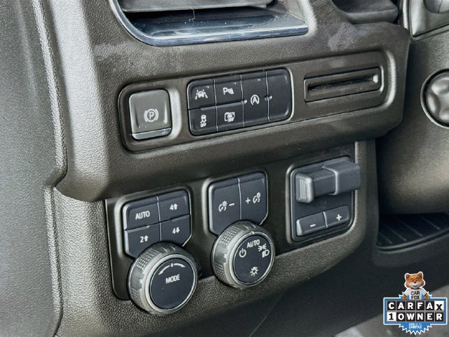 Used 2023 Chevrolet Tahoe RST w/ Luxury Package AWD/4WD image 17
