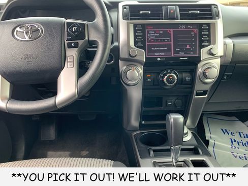 Used 2024 Toyota 4Runner SR5 AWD/4WD image 25