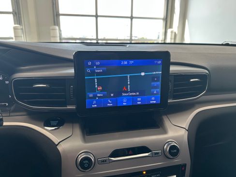 Used 2023 Ford Explorer XLT w/ Equipment Group 202A image 19