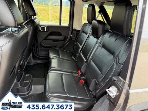 Used 2020 Jeep Wrangler Unlimited Sahara AWD/4WD image 27