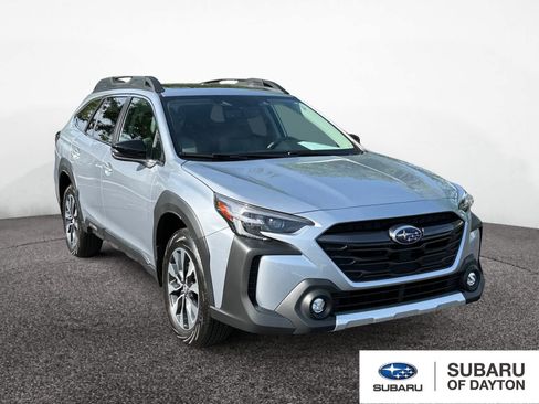 Certified 2025 Subaru Outback Limited AWD/4WD image 3