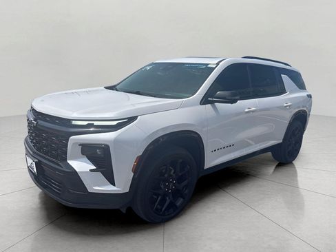 Certified 2025 Chevrolet Traverse RS w/ LPO, Floor Liner Package AWD/4WD image 8