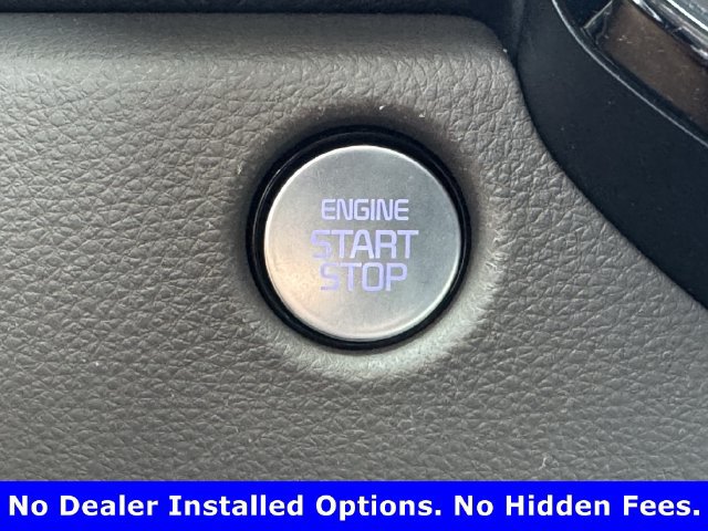 Used 2025 Kia Carnival FWD image 18