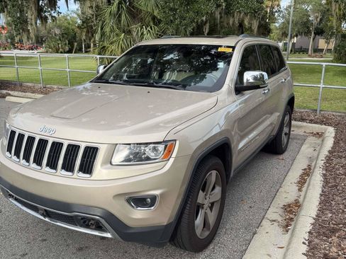 Used 2014 Jeep Grand Cherokee Limited AWD/4WD image 2