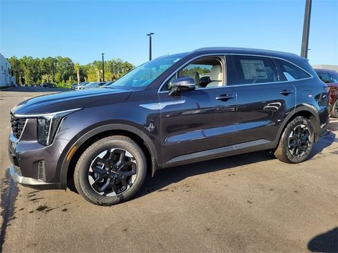 New 2025 Kia Sorento S w/ Panoramic Sunroof Package image 3