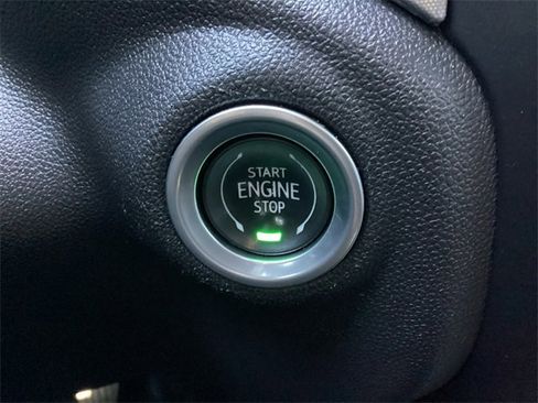 Used 2021 GMC Sierra 1500 Elevation image 23