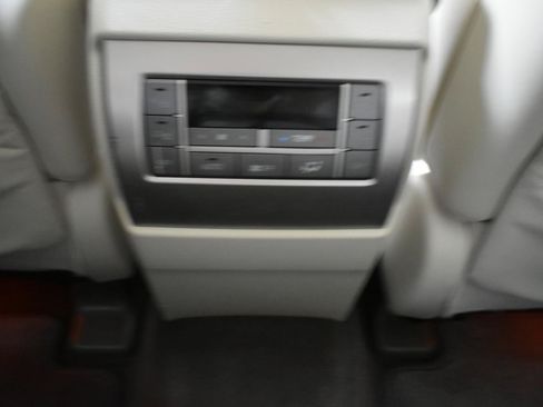 Used 2014 Lexus GX 460 w/ Premium Package AWD/4WD image 26