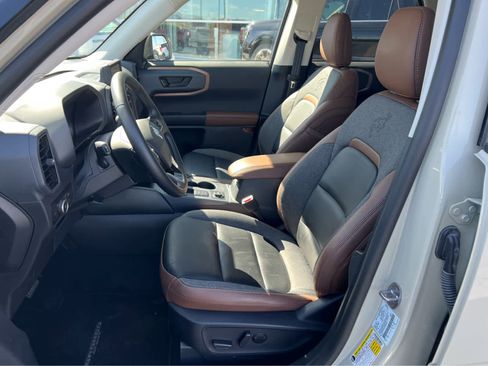 Used 2024 Ford Bronco Sport Outer Banks w/ Tech Package AWD/4WD image 28