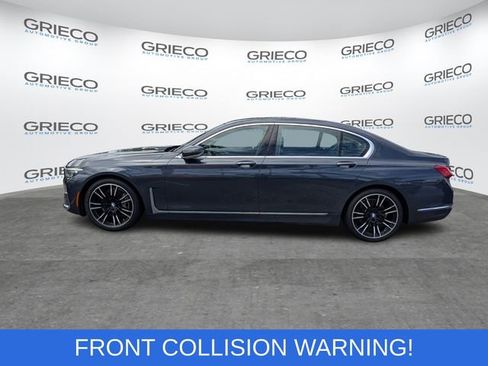 Used 2020 BMW 740i RWD image 4