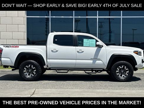 Used 2023 Toyota Tacoma TRD Off-Road AWD/4WD image 3