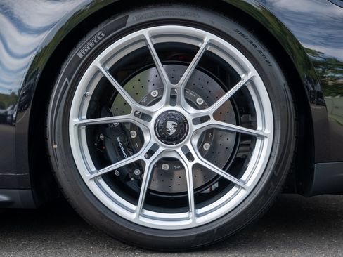 New 2026 Porsche 911 GT3 RWD image 13