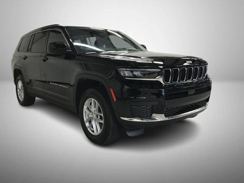 Used 2025 Jeep Grand Cherokee L Laredo w/ Trailer Tow Package image 1
