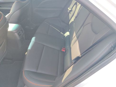 Used 2020 Cadillac CT4 V w/ Climate Package image 10