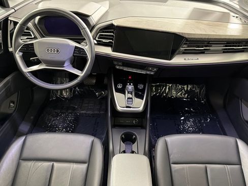 Used 2023 Audi Q4 e-tron Premium Plus w/ Premium Plus RWD image 12