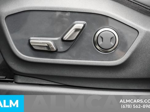 Used 2024 Kia EV9 Wind image 34