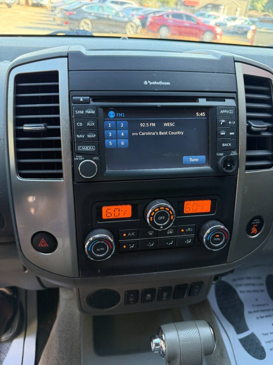 Used 2015 Nissan Frontier SL w/ Moonroof Package RWD image 22