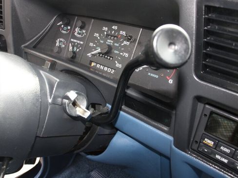 Used 1993 Ford Ranger XLT RWD image 8