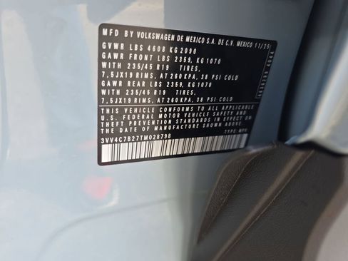 New 2026 Volkswagen Taos SEL image 32