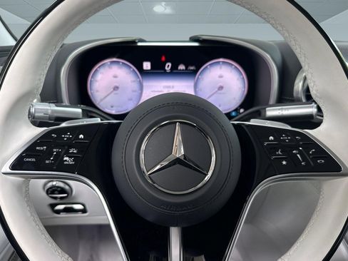 Used 2026 Mercedes-Benz Maybach SL 680 image 14