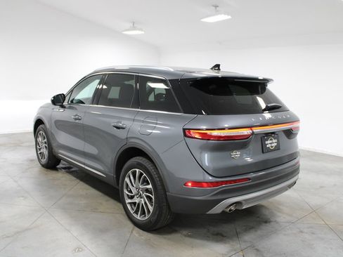 Used 2022 Lincoln Corsair FWD w/ Equipment Group 101A image 7